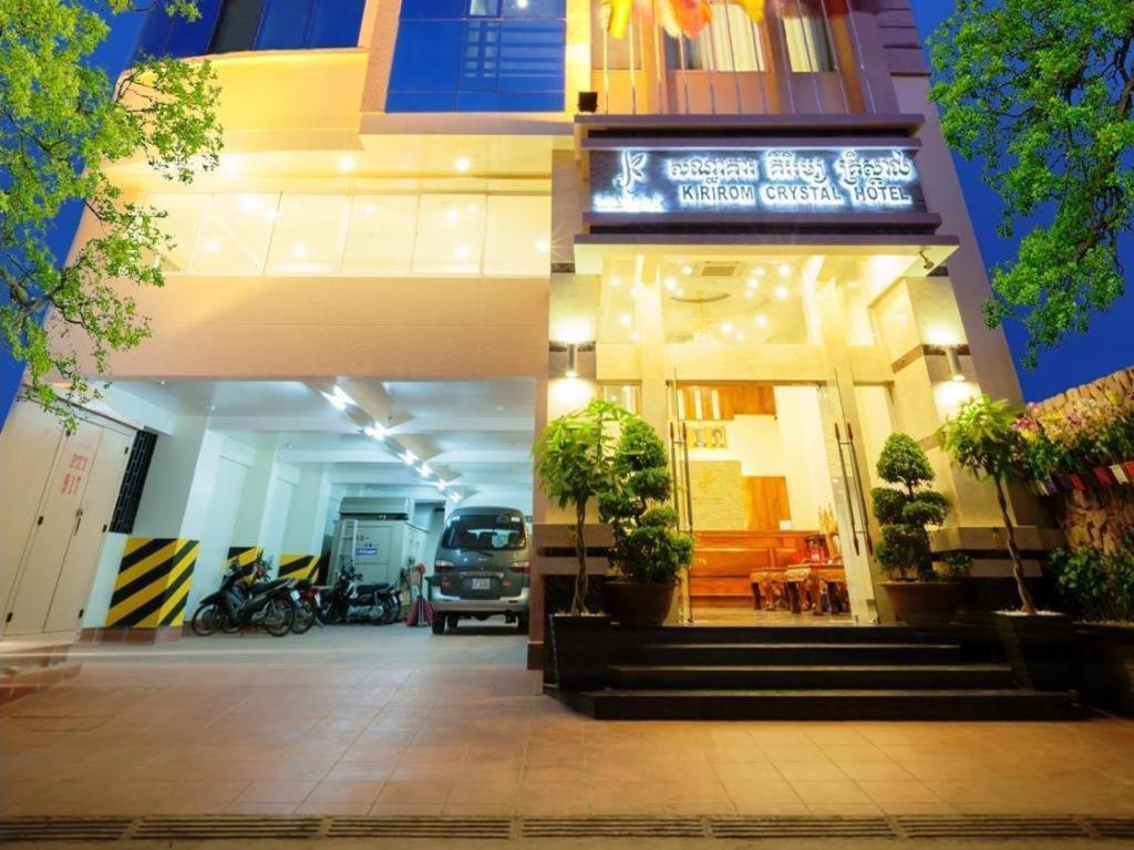 Kirirom Crystal Hotel Phnom Penh Eksteriør billede