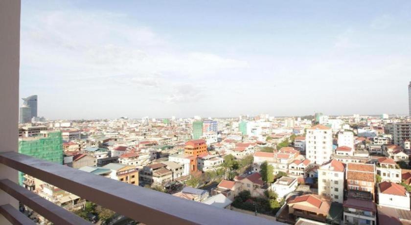 Kirirom Crystal Hotel Phnom Penh Eksteriør billede